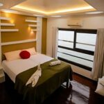 bedroom-min